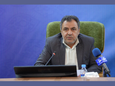 شهردار کرمانشاه خبر داد: 

تأمین لباس فرم شهرداری از واحدهای بومی/ رضایت کارگران از تولیدات استان