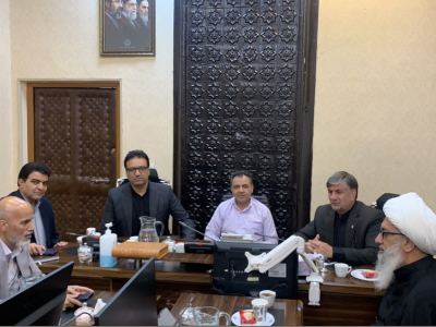 نشست صمیمی مدیرکل بنیاد شهید و امور ایثارگران استان کرمانشاه با شهردارکرمانشاه 