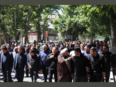 شرکت پرسنل شهرداری در مراسم بدرقه آقای شهیدمان 